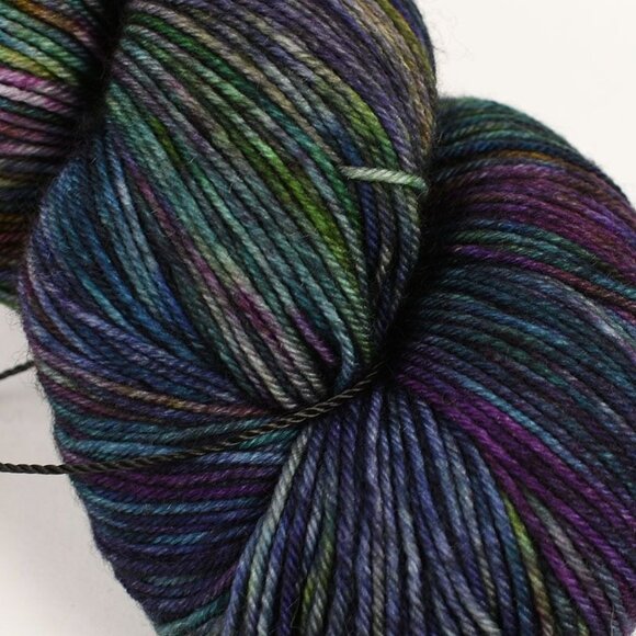 Into the Whirled Pakokku Sock Yarn 4-Ply SW Merino Nylon 460 Yds Radioactive - Picture 2 of 4